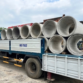 Giao hàng cống bê tông cho khách ở Long khánh, đồng nai